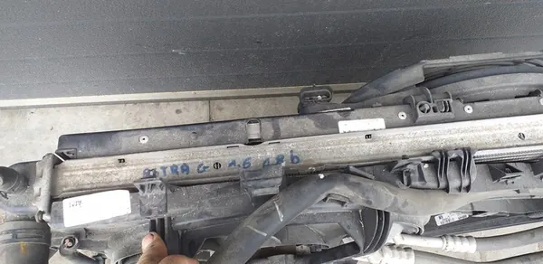 Radiador de agua Opel Zafira Astra G 1.4 1.6 1.8 image 7