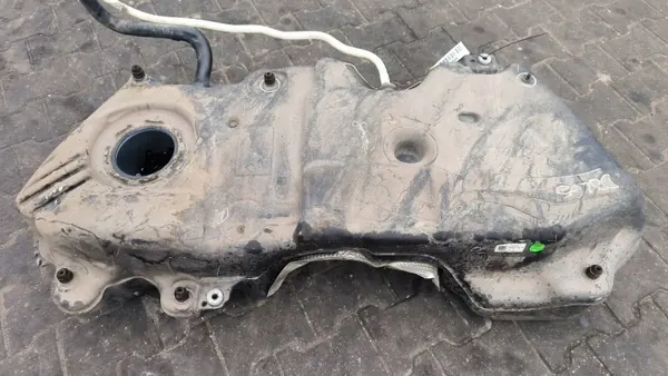 Gebruikte Diesel-brandstoftank OEM 80A201021 voor Audi Q5 image 3