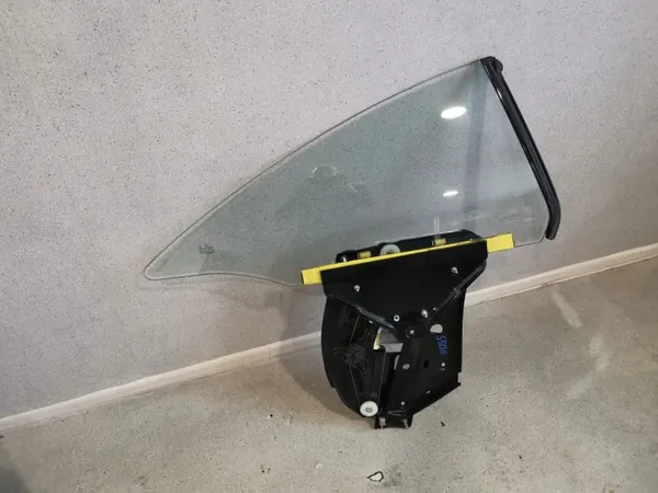 Mercedes-Benz achterzijruit OEM A2176700110 image 7