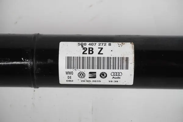 Höger fram drivaxel VW Golf VII image 2