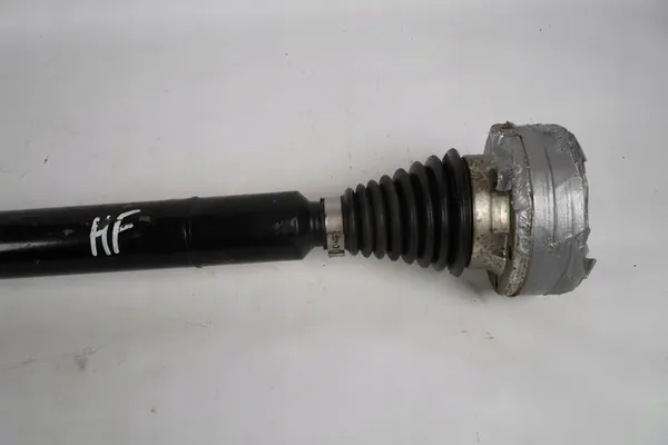 Höger fram drivaxel VW Golf VII image 5