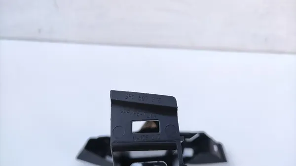 SEAT LEON III 5F0 Suporte de Para-choque Traseiro Direito Esquerdo (DR142) image 4