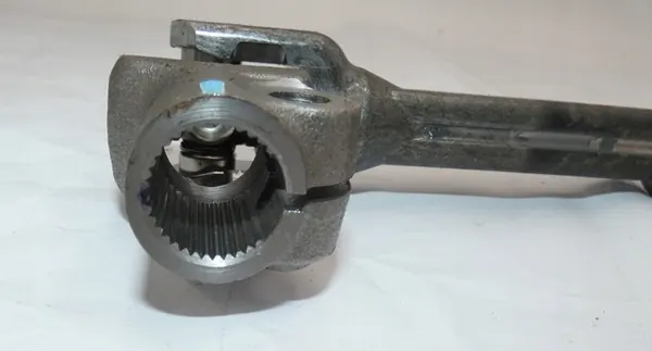 TOYOTA COROLLA E21 Couple de colonne de direction OEM image 7