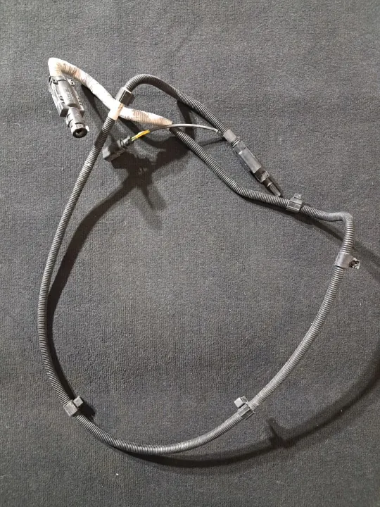 Audi Q7 AdBlue-putki OEM 4L0131984C - Käytetty image 2