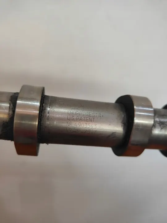 Arbre à cames Volvo V40 OEM 4903543 4947547 2.0 D3 image 5