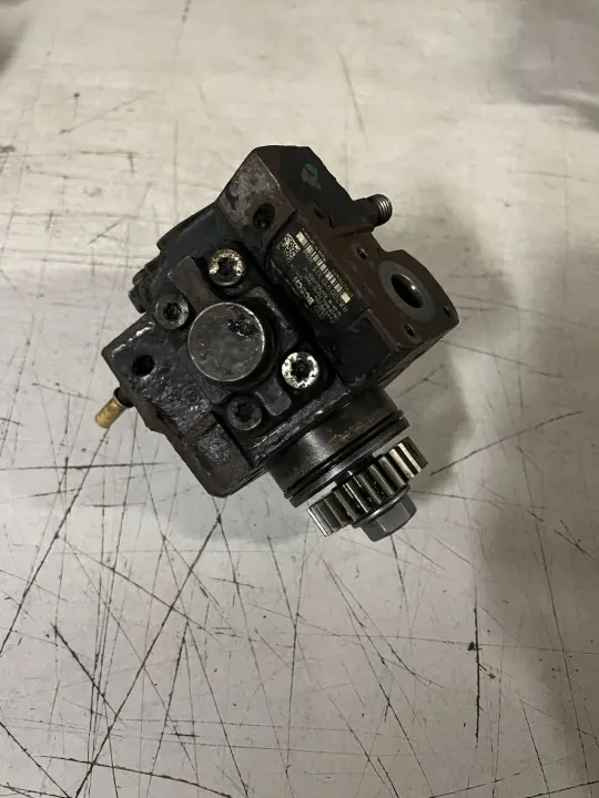 Bomba de injeção OEM 8200912103 para Renault Master 2.3 image 2