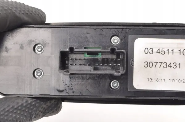 Volvo Window Switch Panel OEM 30773431 - Used image 5
