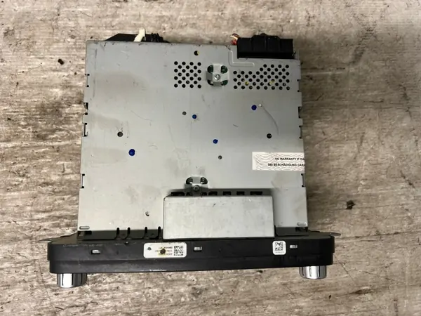 Radio Navigation VW OEM 1T0035680H - Occasion image 8