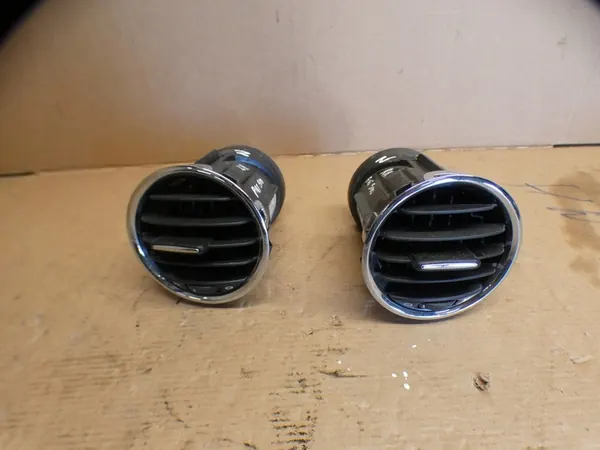 Luchtinlaatconsole FIAT 500 C 1.0L Benzine 2023 image 2