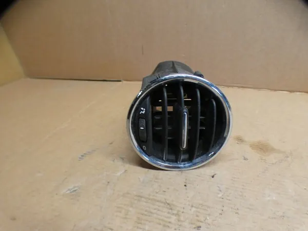 Luchtinlaatconsole FIAT 500 C 1.0L Benzine 2023 image 4