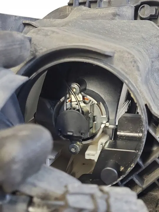 Vasen Etuheijastin Nissan Qashqai 26060BR00B image 7