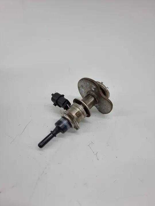 Land Rover AdBlue-Injektor OEM Mx73189e3ab - Gebraucht image 4