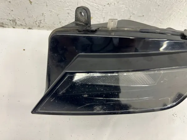 Farol de neblina dianteiro direito Audi A4 B8 8K 8K0941700B image 2