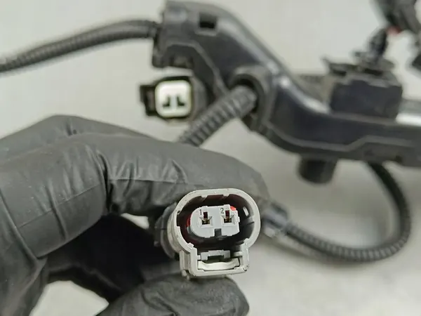 2022 Jeep Grand Cherokee WL Faisceau d'injecteurs image 4