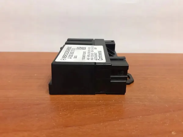 Module de commande pompe à carburant OEM 10024 - Mercedes-Benz image 4