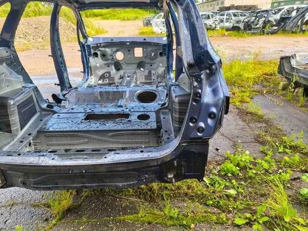 Quarto traseiro direito BMW 2 ACTIVE TOURER (F45) 2016 OEM image 10