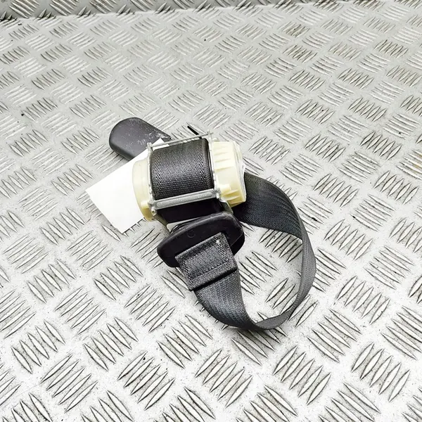 Rear Right Seat Belt Cadillac Escalade 6.2L OEM 84461137 image 4