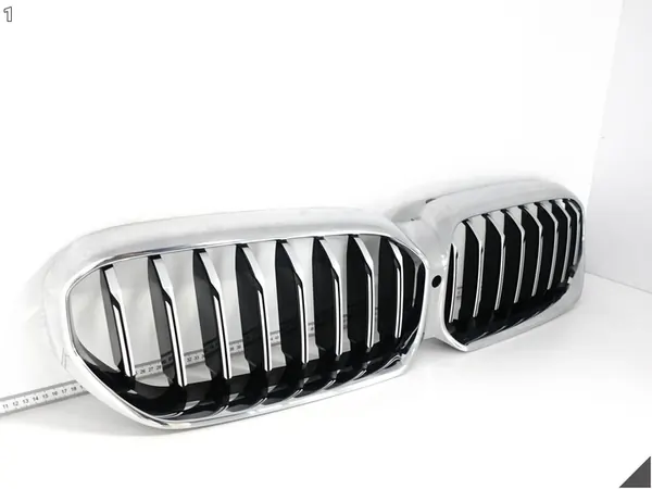 BMW G30 LCI Grill Front Original image 2