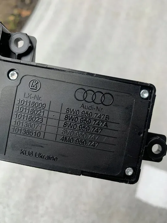 Linker stoelbedieningsschakelaar AUDI A4 8W0959747B image 4
