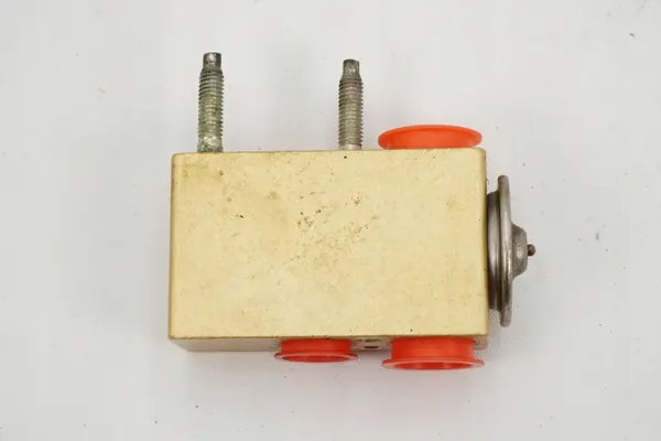 Fiat 500 airco expansieventiel OEM A310004E0A image 3