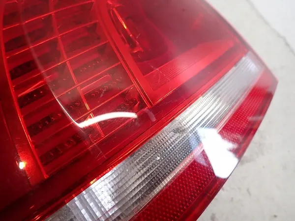 Luz trasera izquierda VW TOUAREG II 2010- LED 7P6945207 image 4