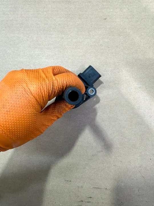 Bobina de encendido Mercedes ML W164 6.3 AMG, OM156 image 6