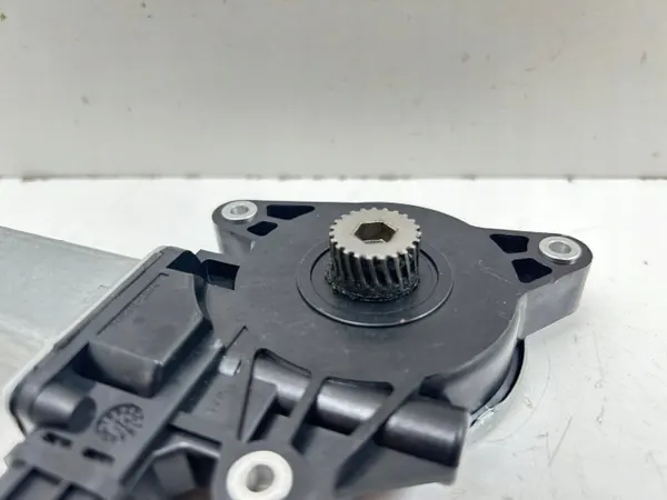 Motor de techo solar Tesla Model S OEM ED464901 - Usado image 5