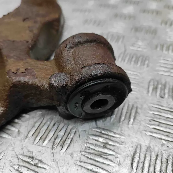 Braccio di Controllo Anteriore Destro VW Transporter VI (T6) OEM image 5