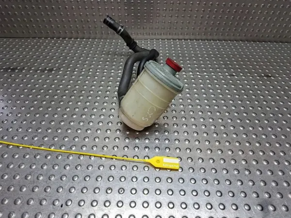 Honda servostyrningsbehållare OEM S25165750 image 3