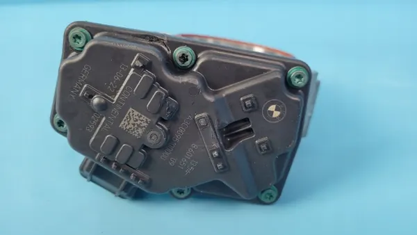 BMW Gasklep OEM 8601651 voor X3 G01 LCI image 3