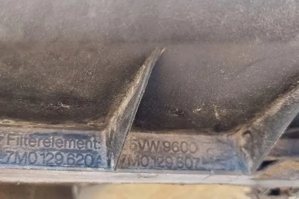 Carcaça do filtro de ar FORD GALAXY 1.9L diesel 2000 image 6