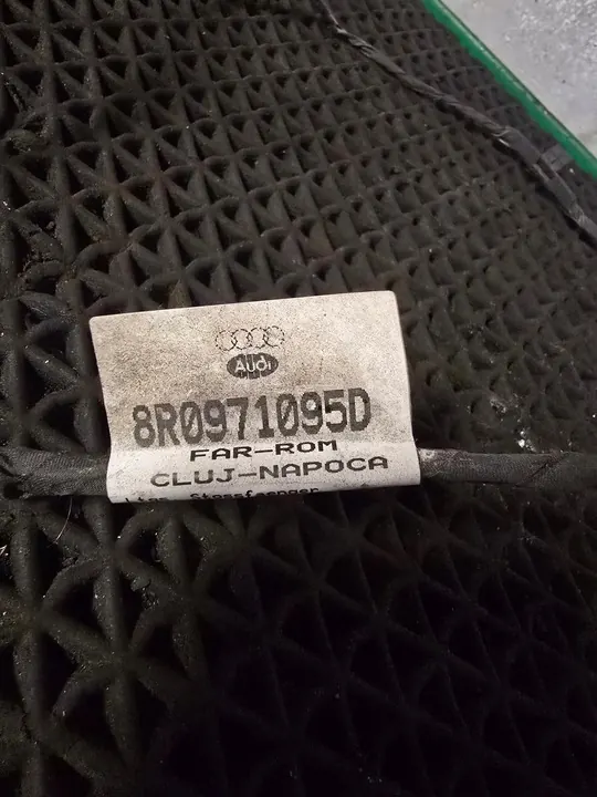 AUDI Q5 8R Framskärm PDC Kablar 8R0971095D image 3