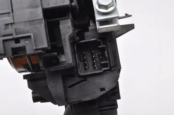 FORD FIESTA MK7 Combinatieschakelaar 8A6T-13N064-AF image 10