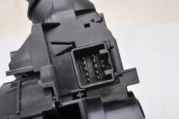 FORD FIESTA MK7 Combinatieschakelaar 8A6T-13N064-AF image 9