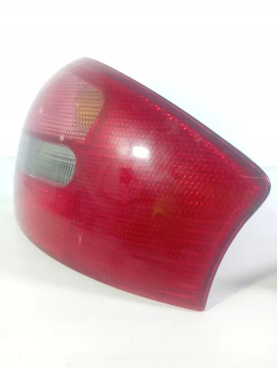 Audi A6 C5 97-04 Lámpara Trasera Derecha OE 4B5945096 image 3