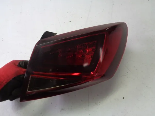 SEAT LEON III Lámpara Trasera Derecha 5F0945208C image 3