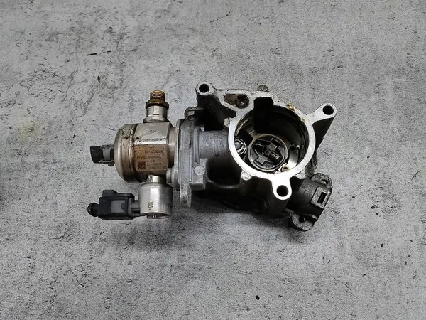Hochdruckpumpe Skoda Octavia II FL 1.8 image 2