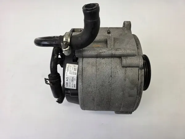 Audi A4 S4 4.2 BBK Vaihtovirtageneraattori image 2