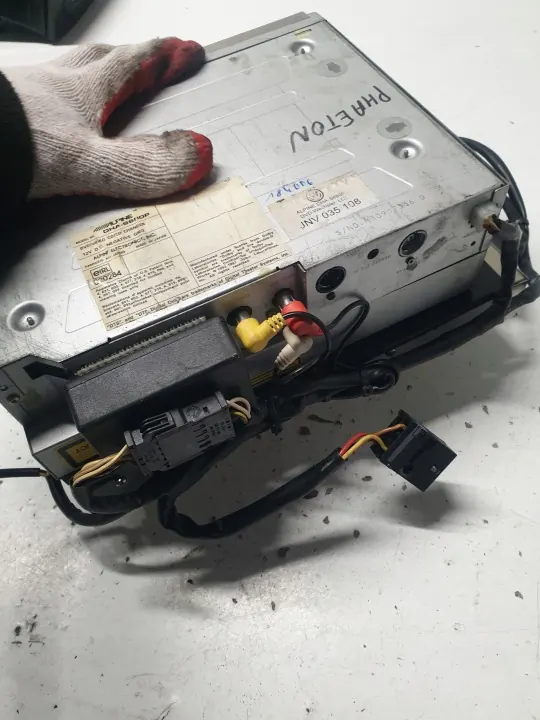 Alpine DHA-S680P TME-M750 Verstärker für VW Phaeton image 9