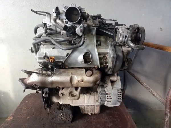 Motor Kia Sorento 3.5L 201CV OEM G6CU - Usado image 3