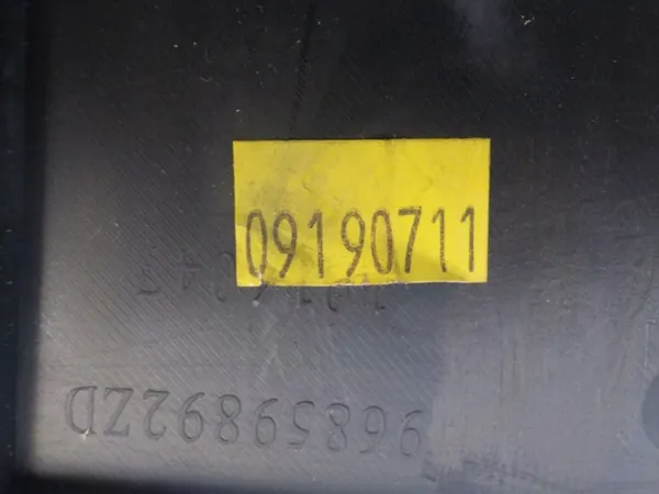 Painel Lateral Interior Traseiro Citroen DS3 2010 OEM image 9