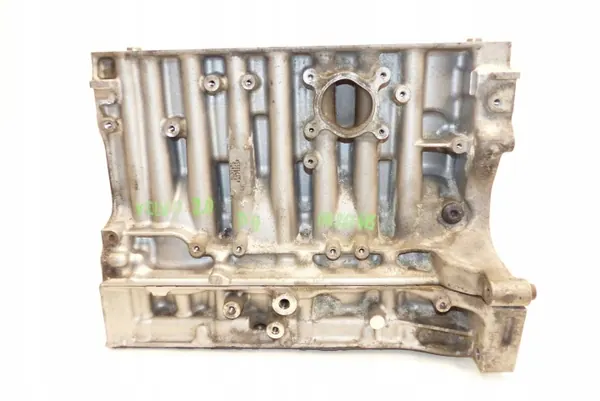 Bloque Motor Volvo D4204T5 - 2.0 D4 Diésel image 3