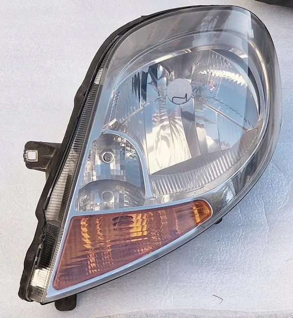Faros izquierdo Renault Trafic II 07-14 OEM 8200701352 image 2