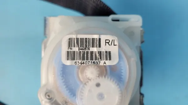 Säkerhetsbälte Dodge Charger OEM 5UZ21DX9AC Bak Vänster/Höger image 5