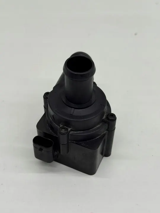 AUDI S6 A6 A7 S7 C7 Vattenpump OEM 079121601A image 6