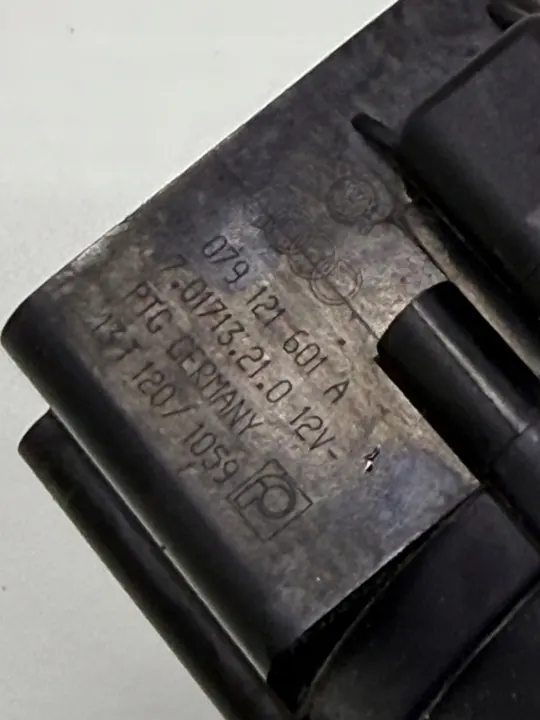 AUDI S6 A6 A7 S7 C7 Vattenpump OEM 079121601A image 8