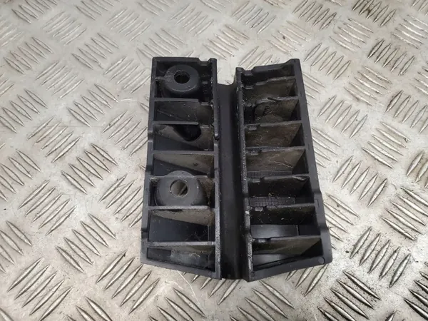 OEM 3CN803413A Vorderer linker Spritzschutz-Halter image 4