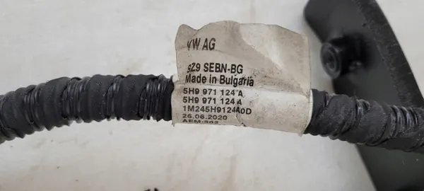 Sähköinen Peräkoukkujohdotus OEM 5H9803881E VW Golf VIII image 5