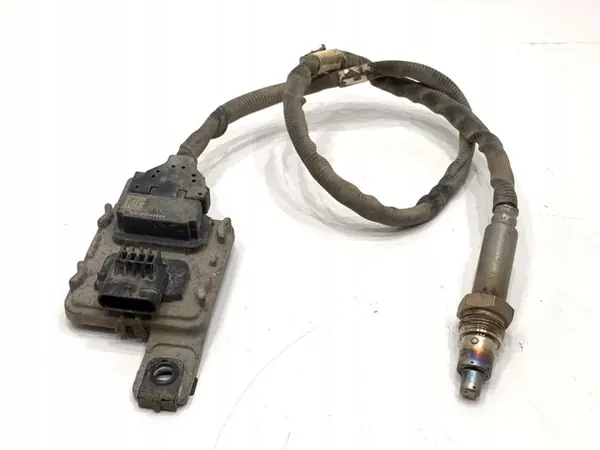 NOX Sensor VW Passat B8 04L907805ES 2.0 150HP image 2
