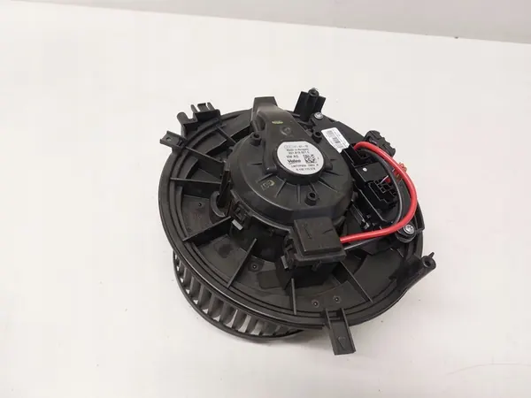 Motor do ventilador Volkswagen Golf VII 2017 image 4